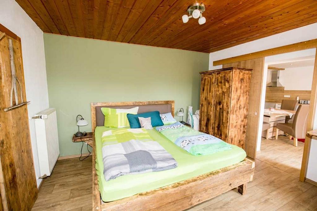Huisnhof Арах Екстериор снимка