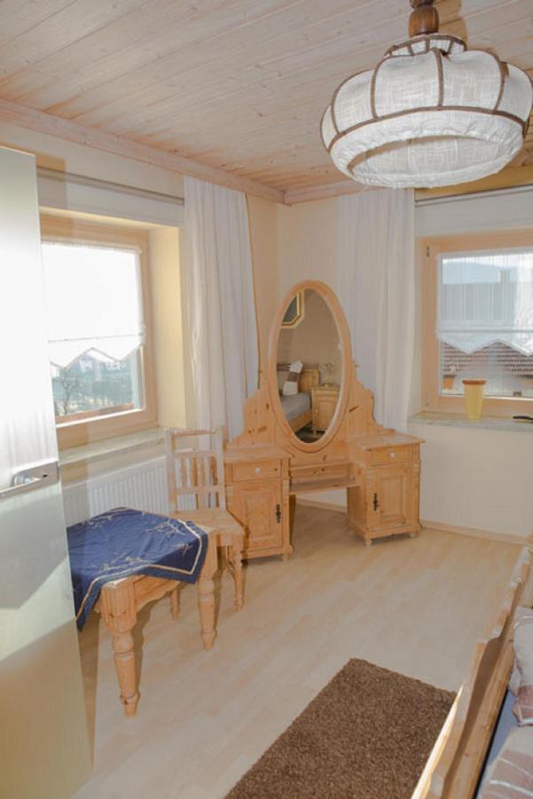 Huisnhof Арах Екстериор снимка